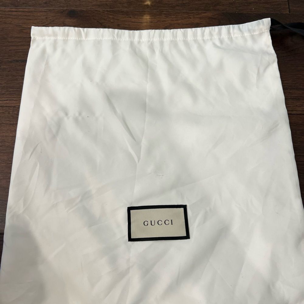 - Used once Gucci Sylvie 1969 small leather shoulder bag - Picture 4 of 11